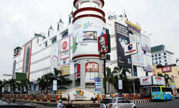 10 Rekomendasi Mall Bagus, Besar, Terlengkap di Daerah Pekanbaru Ada Bioskop dan Tempat Permainan Anak