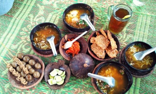 Makan siang di jogja tempat harga mahasiswa enak rekomendasi menu hotel paket murah makanan referensi recommended delivery yang warung apa asik yg catering dari dan hari favorit gudeg hits kota keraton khas keluarga zakir naik nyaman pedas romantis restoran recomended unik