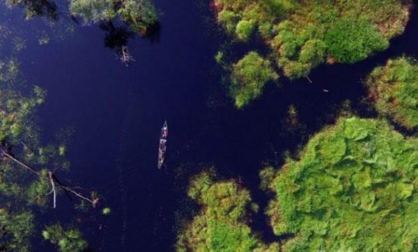 10 Rekomendasi Danau di Daerah Sumatera Barat Yang Kecantikannya Tak Tertandingi, Patut Kalian Kunjungi!