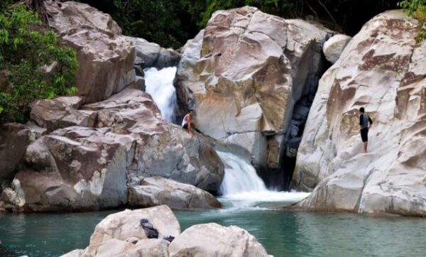 Air terjun di padang panjang pariaman sumatera barat lawas sidempuan cermin pasir lampung pinggir jalan pyang ada yg lokasi wisata terindah terbaru bungus bulia bano bulan baburai lampe barru banjir pesawaran kembar gunung cianjur ciupang daerah foto ganting gadut guci gambar sarasah huta harau hitam indonesia kota sumbar arab anglo lembah anai lubuk alung wana ayu padangbulia kabupaten kaliawi tiga tingkat tempat talang lumajang tanah longsor minturun munculnya meluap niagara mini mengamuk nyarai regency west sumatra ngarai napa objek nama ratu lubuak rantiang batu dinding curug tujuh terletak kecamatan rengas sijorni tiji pidie koto tangah tabing