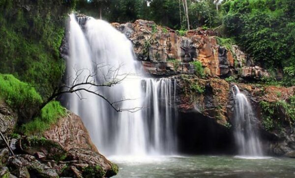 Air terjun di gianyar desa beng tegenungan sukawati bali wisata daerah lokasi nama baru alamat aling yang ada yg objek tempat daftar foto gitgit gambar goa rang reng bukit jati kabupaten kemenuh katulampa kanto lampo kecamatan blangsinga manuaba petanu peta rangreng sebatu sekitar tibumana tenggelam ubud waterfall