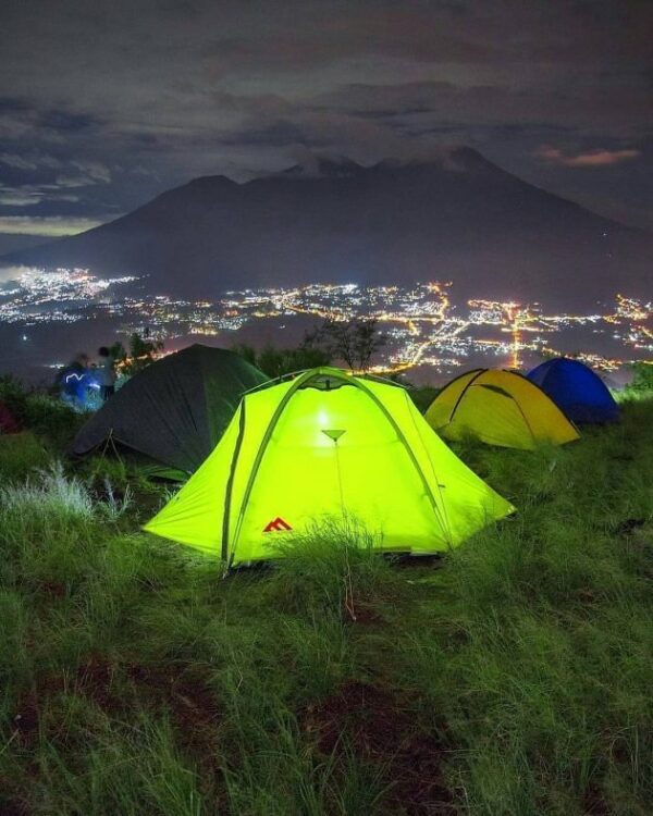 Gunung Penanggungan Spot Sunrise Terbaik di Mojokerto, Berikut Rute Pendakiannya