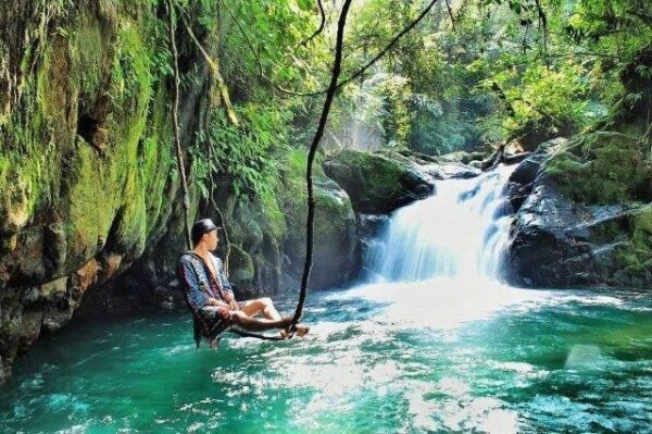 Ini Dia Potret Keeksotisan Curug Cibulao, Surga Tersembunyi di Bogor