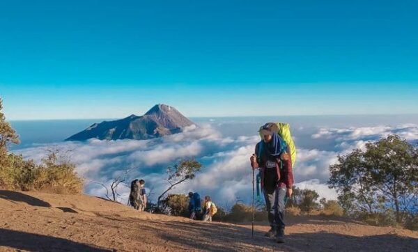 10 Daftar Pilihan Gunung Daerah Semarang Yang Diburu Para Pecinta Alam Untuk Hiking