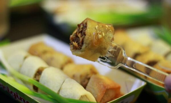 10 Rekomendasi Lumpia Basah di Semarang