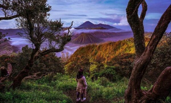 10 Daftar Pilihan Gunung Dengan Pemandangan Terindah di Negara Indonesia Wajib Pecinta Alam Kunjungi