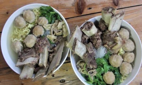 Bakso paling enak di semarang urat tahu raksasa super jumbo yang warung balungan malang sapi murah yg kota area alamat mie ayam dan timur barat banyumanik beranak besar tempat makan kuliner daerah terkenal ikan jual terenak kakap simpang lima ngaliyan pamularsih penjual rekomendasi sampangan tembalang tlogosari agung simongan 24 jam