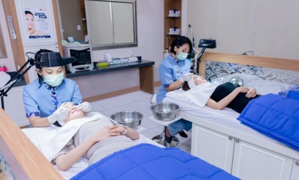 10 Klinik Kecantikan di Makassar, Wujudkan Wajah Glowing Pra Liburan