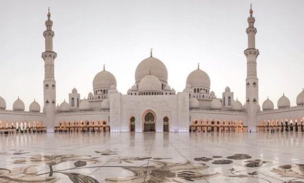 10 Rekomendasi Masjid Terindah di Dunia Dengan Interior Tercantik Ini Bikin Nyaman Saat Beribadah