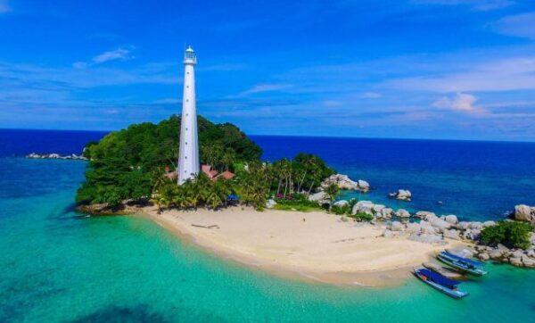 10 Referensi Pantai Terindah di Negara Indonesia, Ada Yang Masuk Jajaran Dunia Lho!