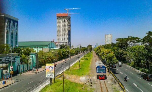 Gambar kota surabaya suroboyo malam hari tempo dulu terbaru ikon lambang logo pemandangan tugu pahlawan taman peta dari atas pagi siang sekarang 2021 asal usul alun mula cerita balai berdasarkan tersebut mengalami diatas gerhana di download selamat datang foto udara icon jalan kartun keindahan pemerintah mall rumah makan patung simbol sketsa stasiun tua