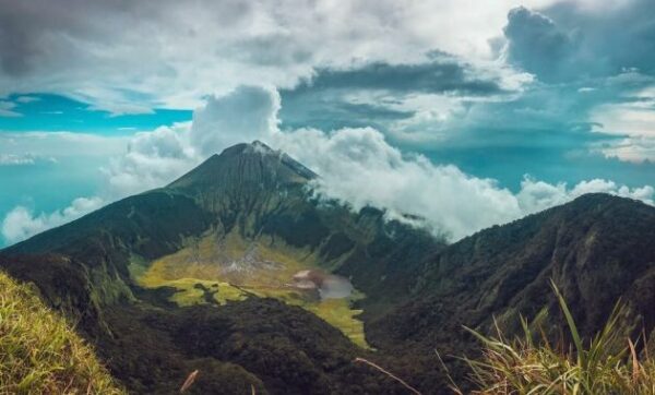 10 Daftar Pilihan Gunung Tertinggi di Filipina, Cocok Buat Kamu Yang Suka Mendaki