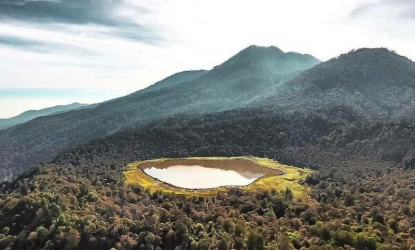 10 Daftar Pilihan Gunung Terdekat Dari Surabaya, Favorit Para Pendaki dan Pemandangan Yang Epic