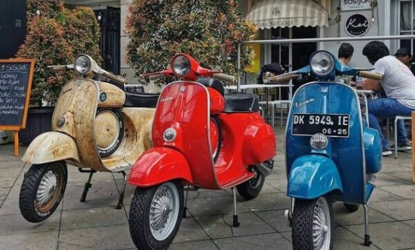 10 Vespa Termahal di Dunia, Klasik Namun Harganya Fantastis!