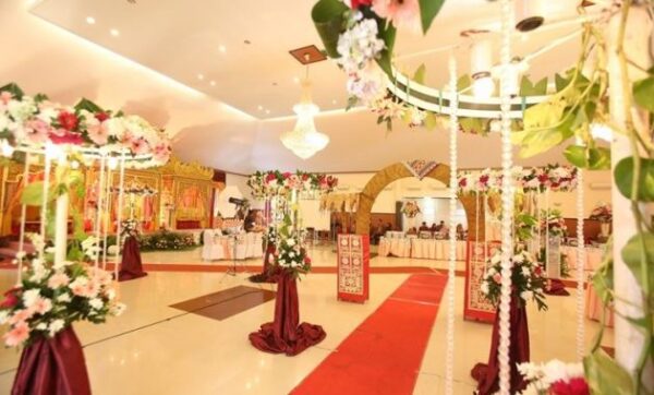 Gedung pernikahan di depok batak daftar yang murah nikah resepsi harga sewa ui 2021 gdc paket adat cimanggis daerah kota wedding pesona khayangan mui sekitar tempat untuk pertemuan bumi wiyata