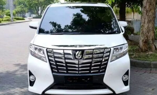 10 Pusat Sewa Alphard Jogja, Premium Car Yang Nyaman Untuk Bisnis Atau Akomodasi Keluarga