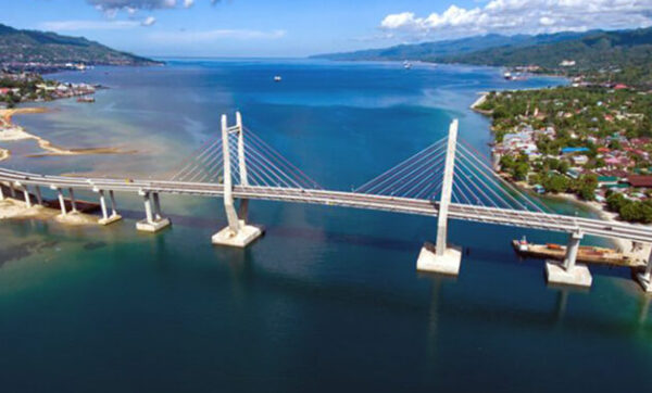 Menengok Megahnya Jembatan Merah Putih, Spot Foto Kece di Ambon