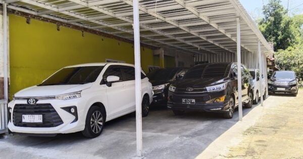 10 Rental Mobil Singosari, No 5 Lepas Kunci Harga 350K